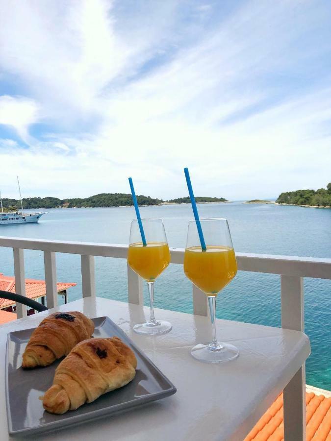 Mljet Sunset Apartments Pomena Exterior photo